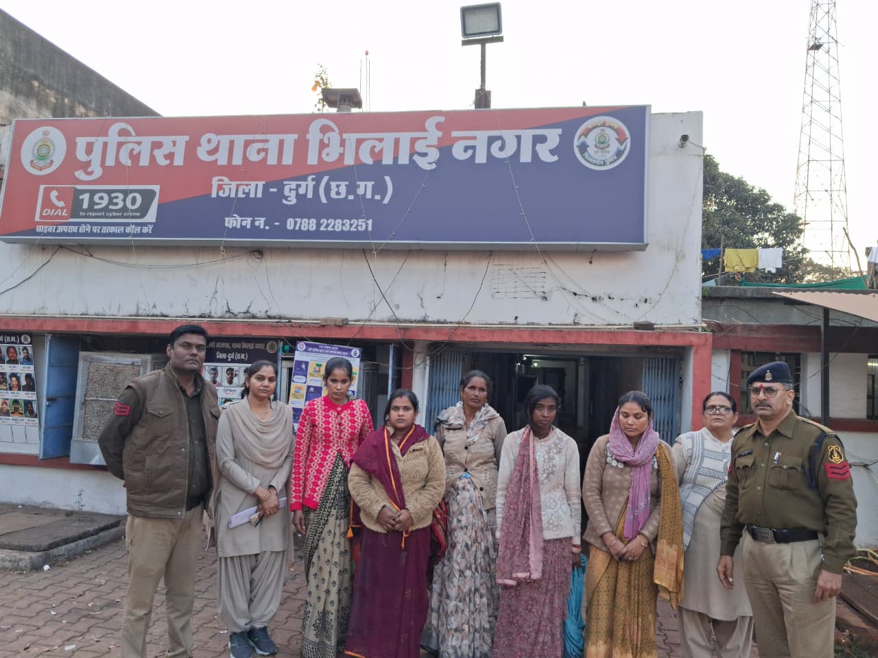 भिलाई नगर पुलिस ने संदिग्ध महिलाओं को किया गिरफ्तार।