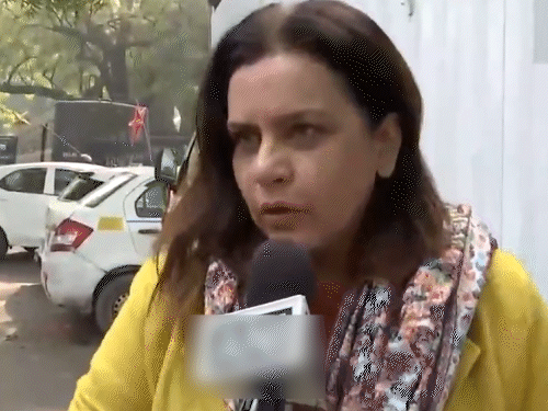 या सामाजिक कार्यकर्त्या योगिता भयाना आहेत, त्यांचे म्हणणे आहे की, बलात्कार पीडितेची कायदेशीर लढाई योग्य प्रकारे लढली गेली नाही.