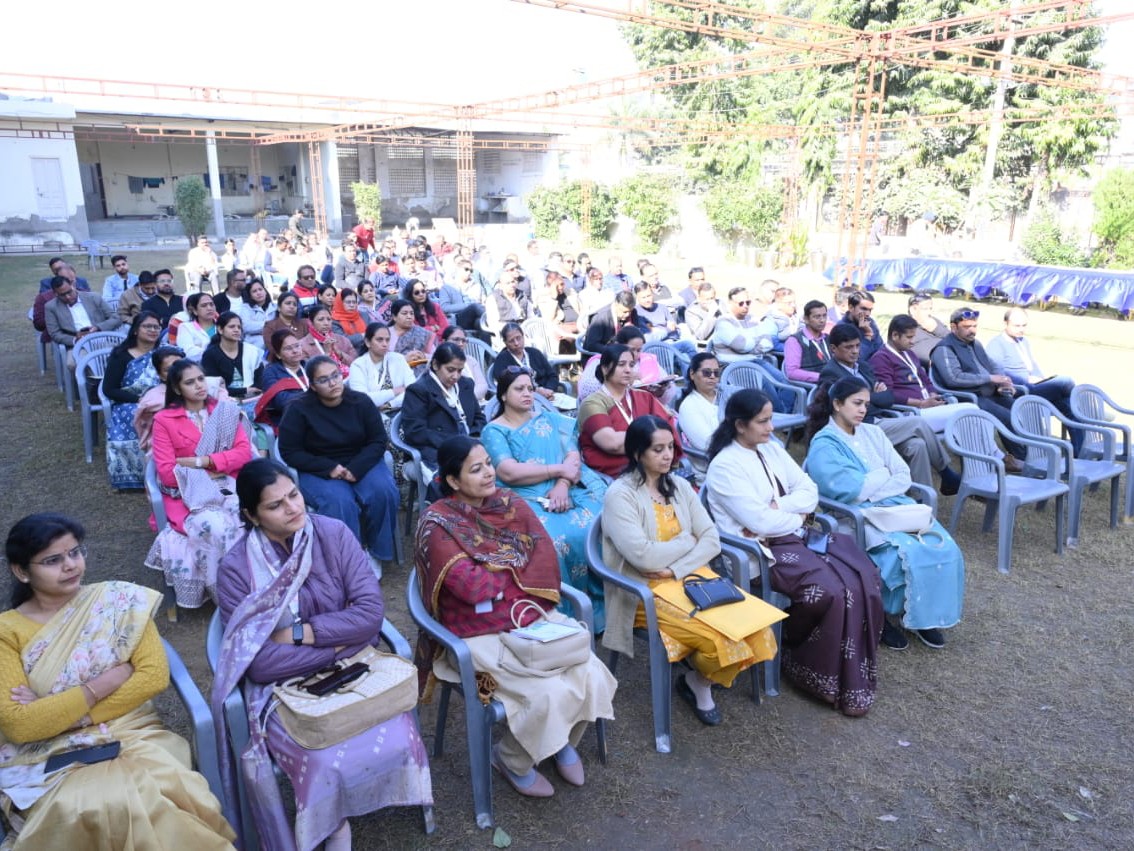प्रदर्शनी का मुख्य उद्देश्य महिला उद्यमियों को प्रोत्साहन तथा स्थानीय उत्पादों को राष्ट्रीय स्तर का मंच प्रदान करना है।