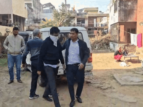 रेवाड़ी में रिश्वत लेते पकड़ा BDPO अभी था प्रोबेशन पर:  ईओ एग्जाम में देश में तीसरा रैंक, UPSC की तैयारी; पिता बोले-बेटा ईमानदार, साजिशन फंसाया – Rewari News