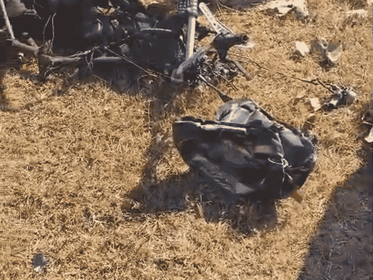 बाइक भी पूरी तरह जलकर खाक हो गई।