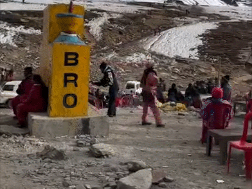 हिमाचल में न्यू ईयर पर बर्फबारी का गिफ्ट:  कल रात से शुरू होगा स्नोफॉल, मौसम विभाग का अलर्ट; टूरिस्टों के लिए भी एडवाइजरी – Shimla News