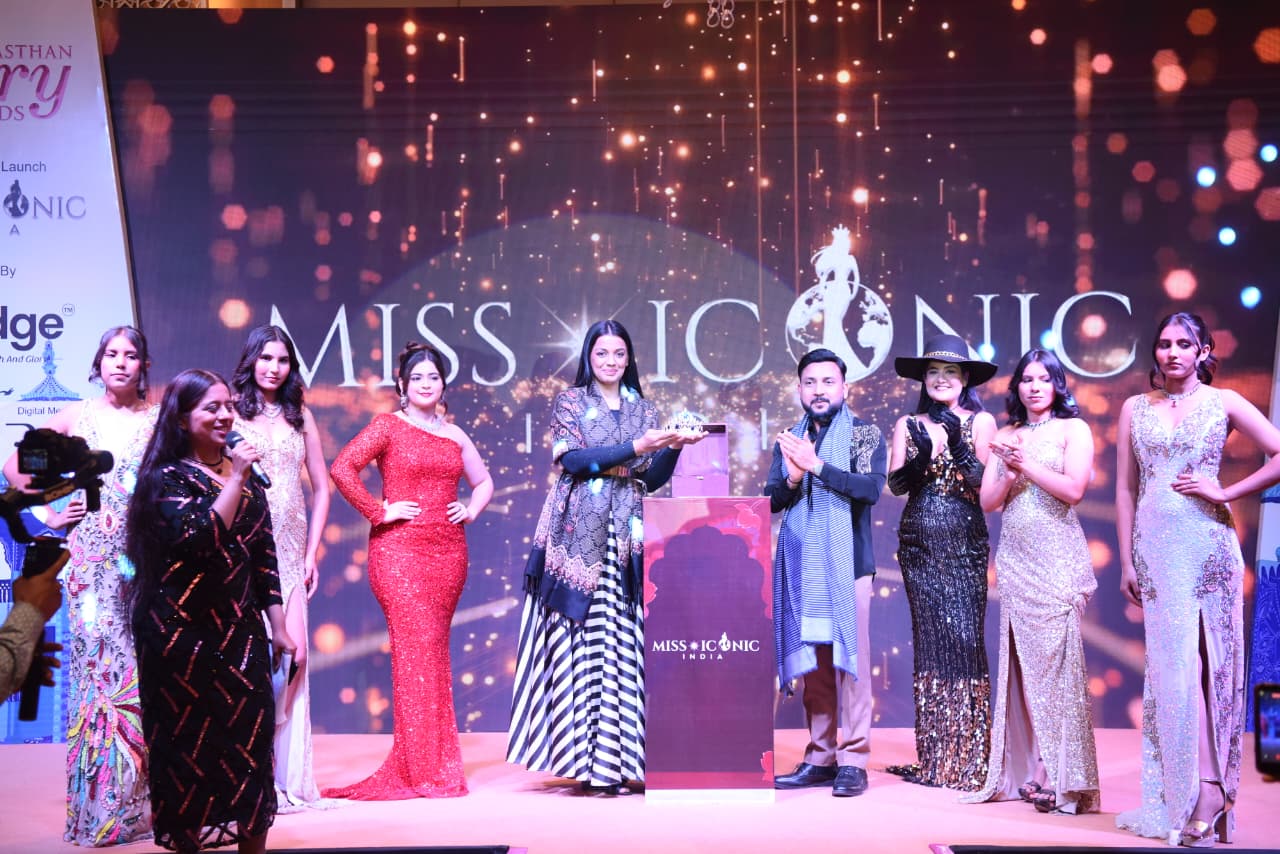 हाइपएज नेटवर्किंग इंडिया की ओर से होटल हिल्टन में आयोजित इस कार्यक्रम में मुग्धा गोडसे ने बॉलीवुड, ओटीटी प्लेटफॉर्म और अपने निजी अनुभवों को लेकर खुलकर बातचीत की।