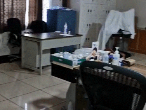 डॉक्टरों की स्ट्राइक के दौरान खाली पड़ी OPD