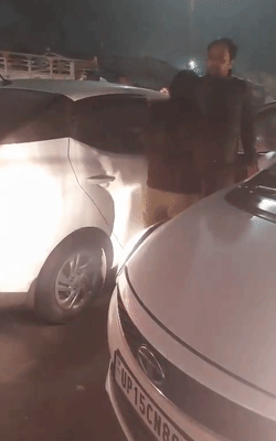 महिला दरोगा ने युवक को धमकाया और जमकर अभद्रता की। गाली-गलौच भी की।