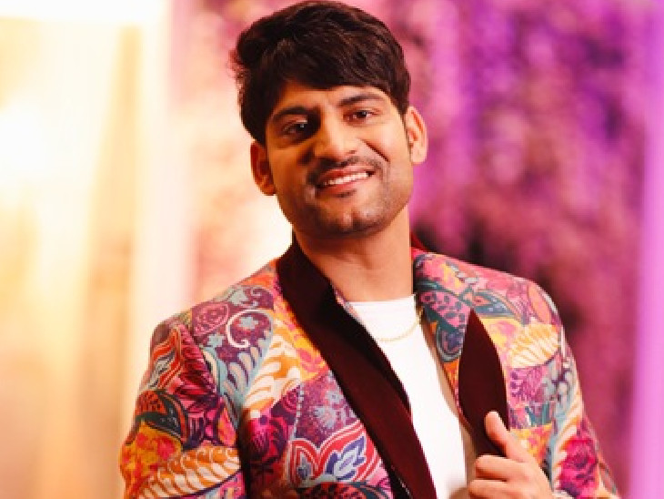 हरियाणवी सिंगर अजय हुड्डा अजमेर में प्रफोर्म करेंगे।