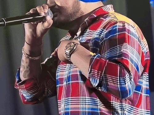 দুবাই শোতে পাকিস্তানে আসার প্রতিশ্রুতি দিচ্ছেন সিধু মুসওয়ালা।- ফাইল ছবি