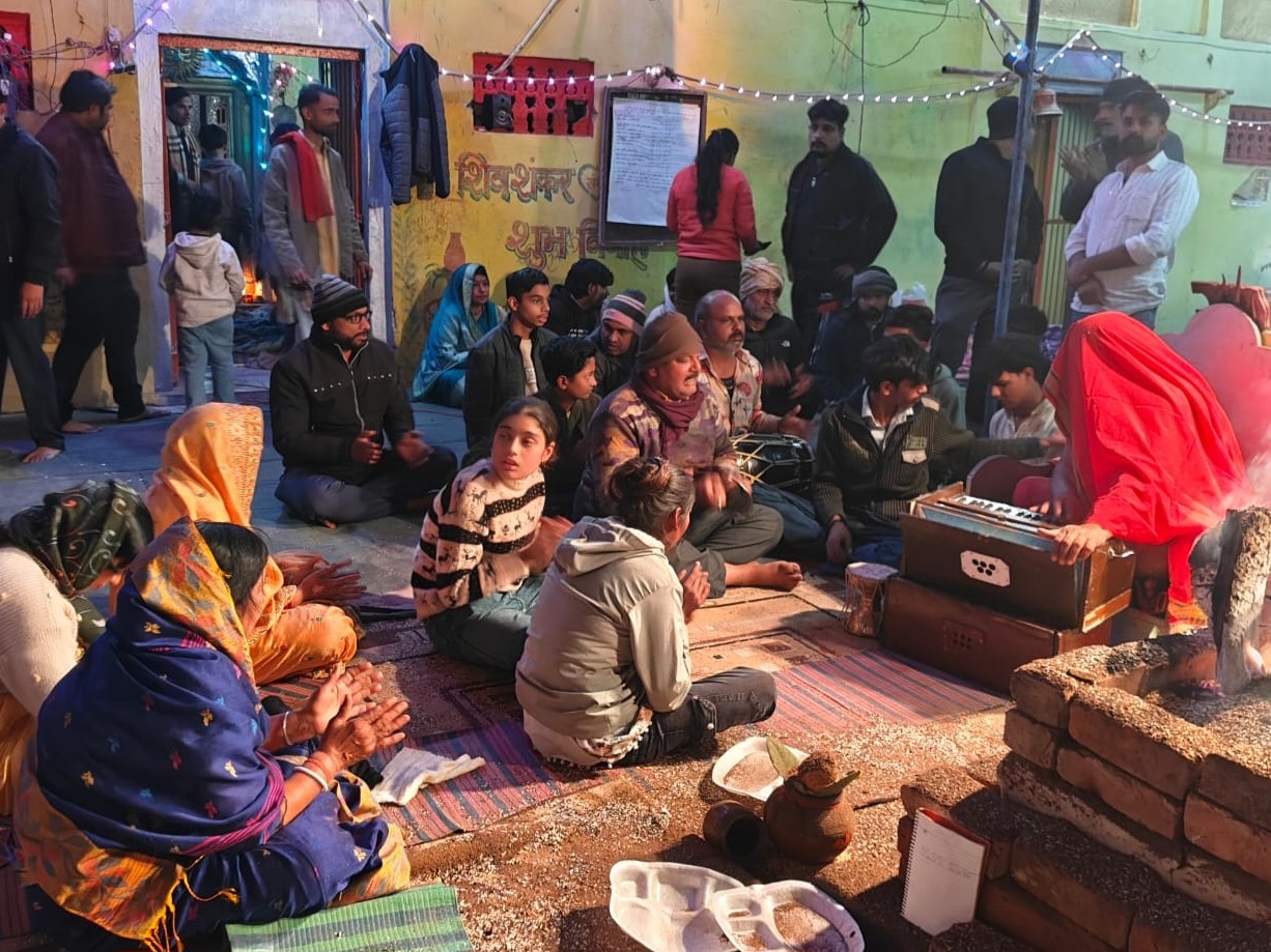 टीकमगढ़ में 4 दिवसीय रामायण पाठ पूरा:  हर चौपाई-दोहे आहुतियां दीं, कल बगाज माता मंदिर तक 18 किमी पदयात्रा निकलेगी – Tikamgarh News