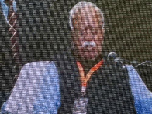 RSS प्रमुख मोहन भागवत ने कहा कि कई मंदिर निजी हैं और कई मंदिर सरकारी हैं।