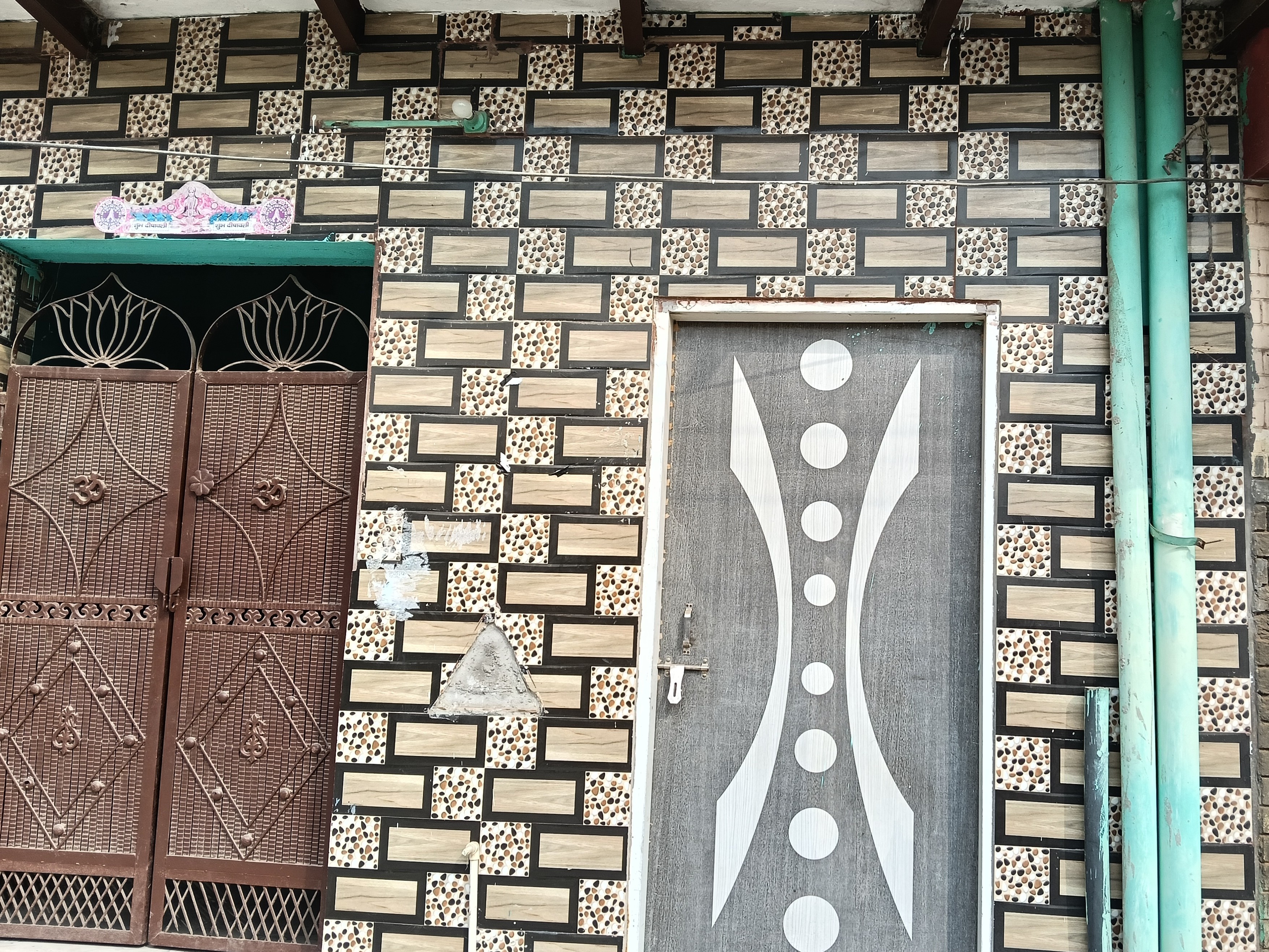 फर्रुखनगर में युवक ने किया सुसाइड:  पत्नी दूध लेने गई, किराए के मकान में रहता, दो बेटियों का पिता, चरखी दादरी का रहने वाला – Farrukh Nagar News