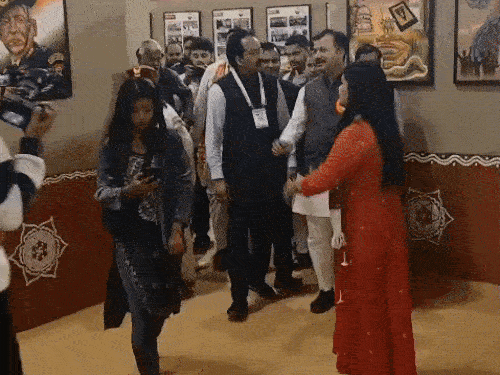 ABVP के राष्ट्रीय अधिवेशन में पहुंचे इसरो के पूर्व अध्यक्ष एस सोमनाथ।