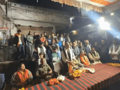 एडीएम और नगर परिषद प्रशासक अरविंद शर्मा ने युवाओं को नशे से दूर रहने की बात कही