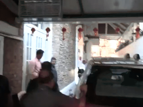 शिवसेना UBT प्रमुख उद्धव ठाकरे ने राज ठाकरे से उनके घर पर मुलाकात की। - Dainik Bhaskar