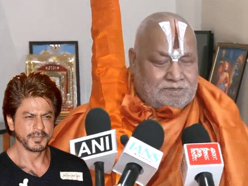 रामभद्राचार्य और देवकीनंदन ठाकुर ने शाहरुख खान की आलोचना की है। - Dainik Bhaskar