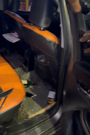 पुलिस ने दरोगा की कार की तलाशी ली तो अंदर शराब की बोतलें पड़ी मिलीं।