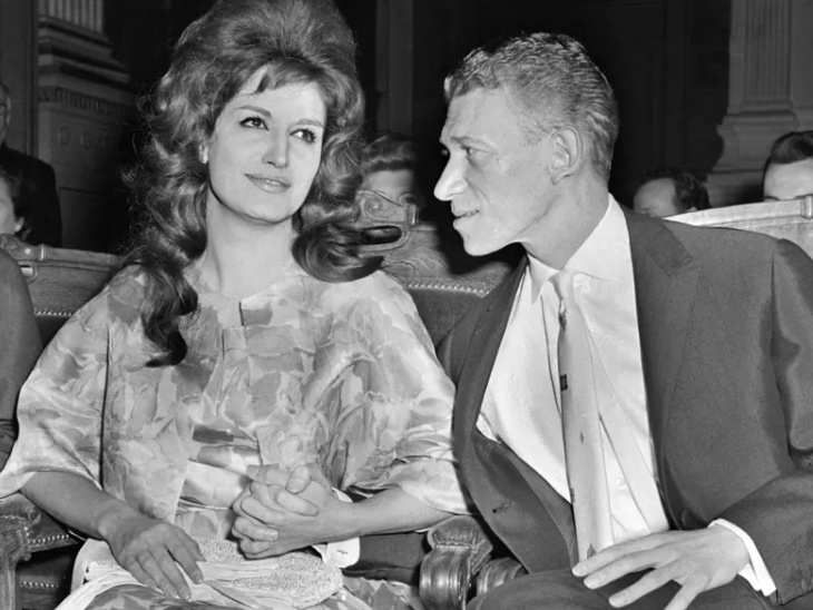 पति ल्यूसिन मोरिस के साथ डालिडा।