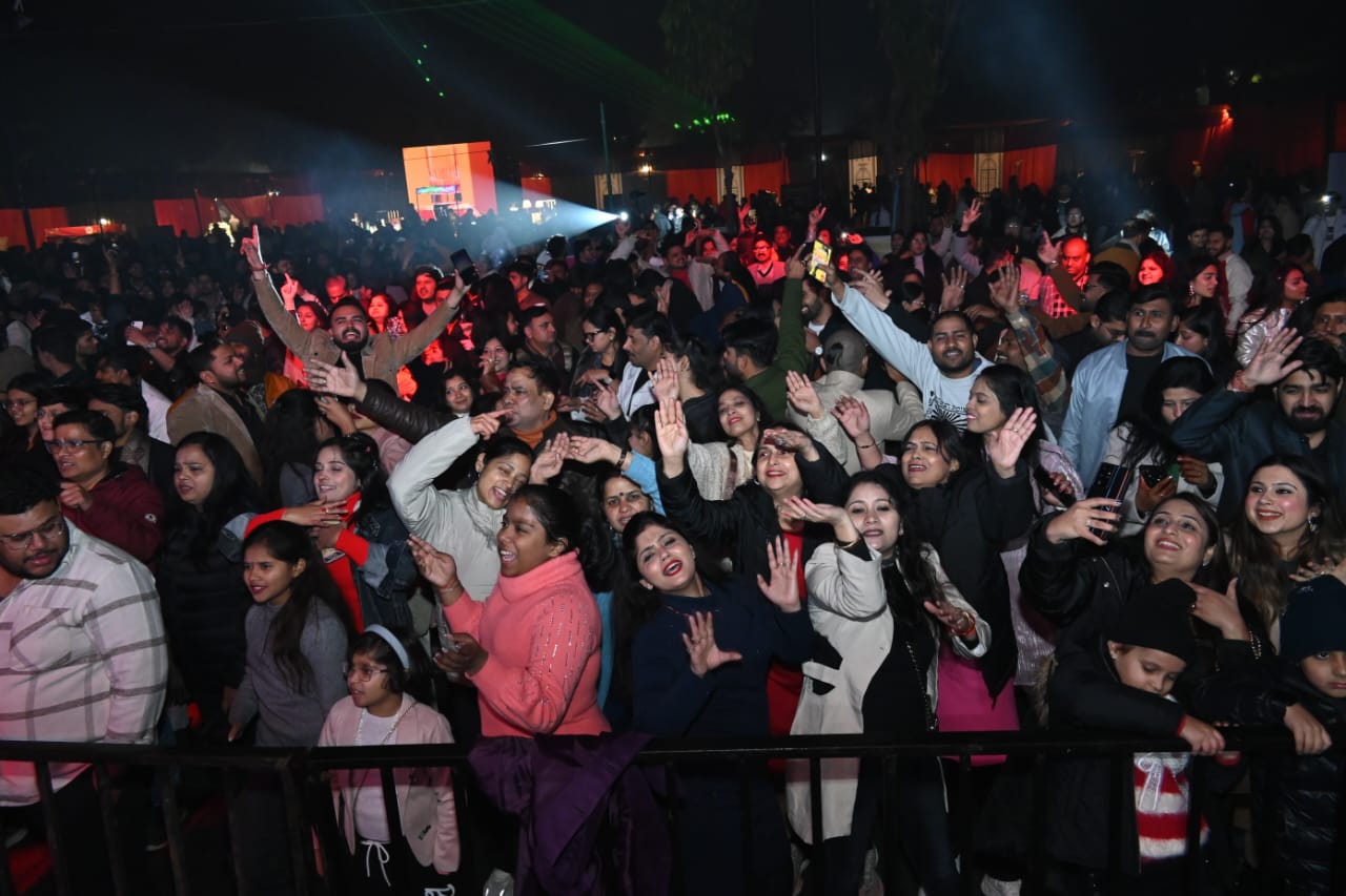 कुछ इस अंदाज में 2026 का हुआ स्वागत