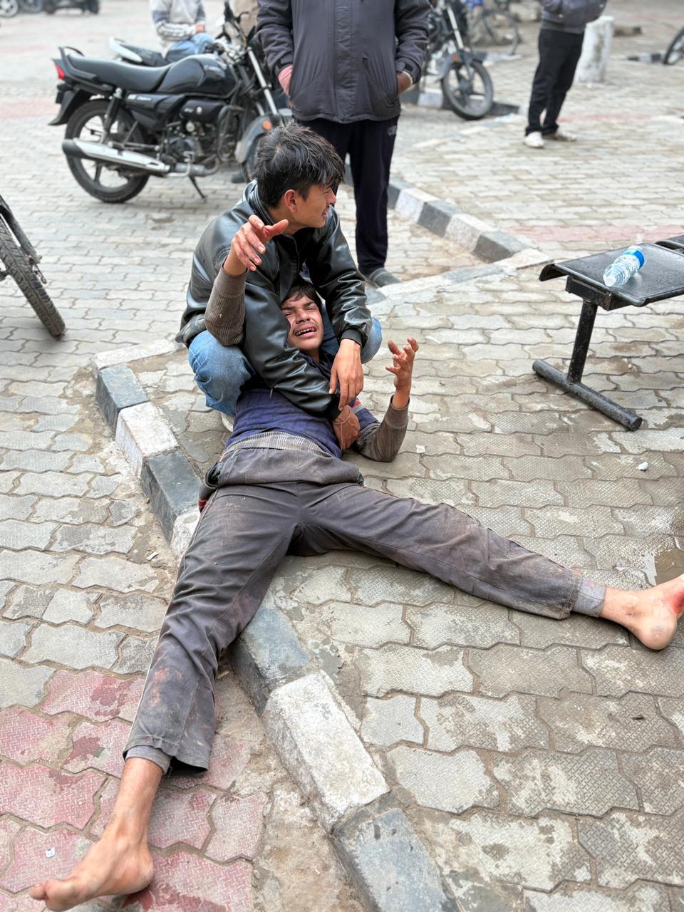 मृतक का भाई।