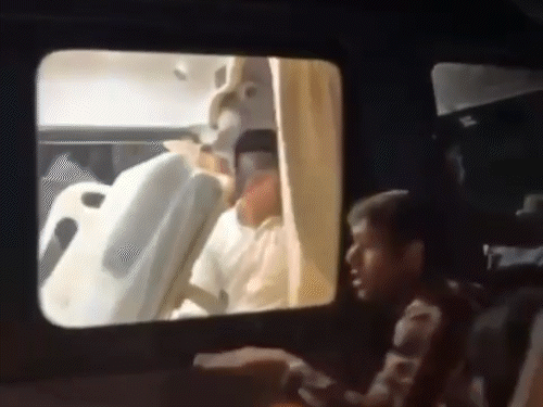 आसाराम अगले तीन दिनों तक आयुर्वेद ट्रीटमेंट के लिए आश्रम में ही रहेगा। - Dainik Bhaskar