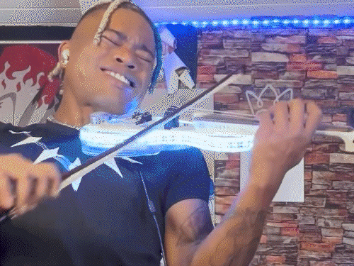 विल स्मिथ ने अपने एक्टिंग करियर की शुरुआत फेमस शो "द फ्रेश प्रिंस ऑफ बेल-एयर" से की थी। - Dainik Bhaskar