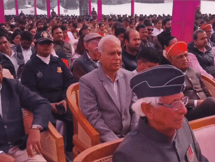 उदयपुर में विद्या प्रचारिणी सभा और बीएन संस्थान के कार्यक्रम में पहुंचे लोग।