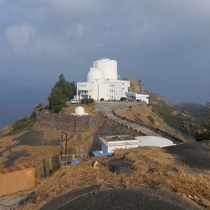 गुरुशिखर पर मौजूद फिजिकल रिसर्च लेबोरेटरी का व्यू।