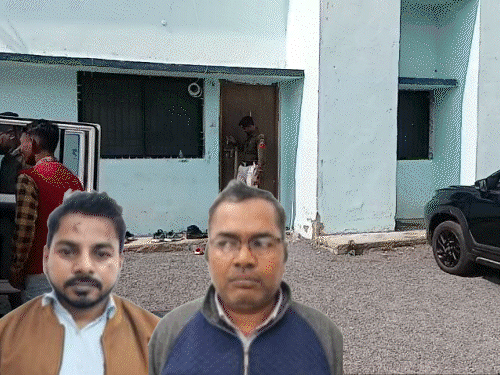 रायपुर के आयुक्त भू-अभिलेख कार्यालय के सहायक सांख्यिकी अधिकारी वीरेंद्र जाटव और उप आयुक्त भू-अभिलेख कार्यालय के सहायक सांख्यिकी अधिकारी हेमंत कौशिक को अरेस्ट किया गया।