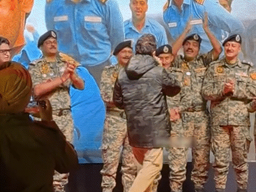 Sonu Nigam, as a singer, is a part of both the parts of the film Border.