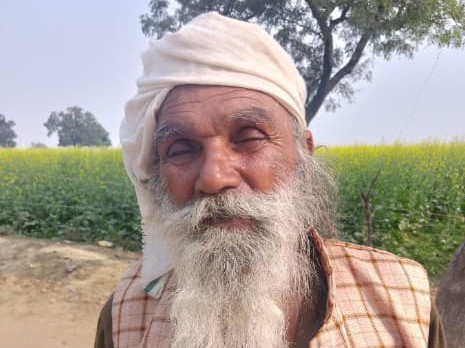 Baba Ramswaroop Das passed away at Asdhamai Mandir in Dataganj.