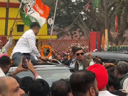 चैतन्य बघेल रायपुर सेंट्रल जेल से करीब 170 दिन बाद रिहा हो गए हैं।