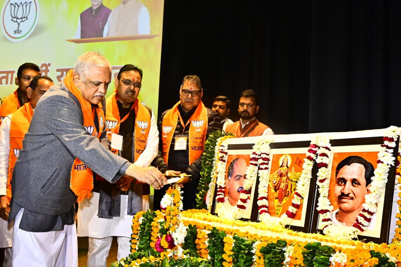पार्टी किसी एक व्यक्ति और परिवार की नहीं:  राष्ट्रीय संगठन महामंत्री बीएल संतोष बोले-पुराने लोग नए को स्वीकार करें – Jaipur News