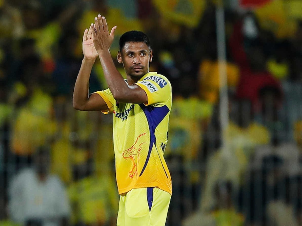 मुस्तफिजुर रहमान एम एस धोनी की टीम चेन्नई सुपर किंग्स के लिए भी IPL खेल चुके हैं। - Dainik Bhaskar