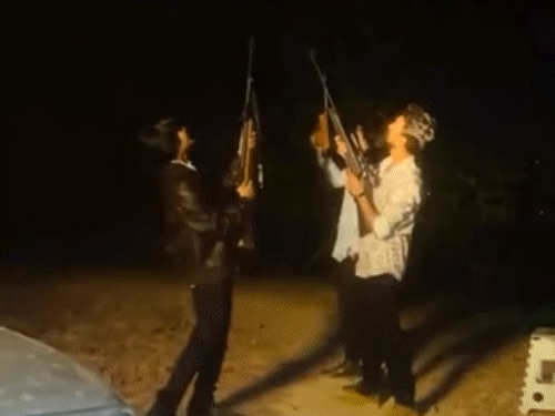 अचानकमार टाइगर रिजर्व में आरोपी रात तक रहे। फायरिंग करते हुए शूट किया।