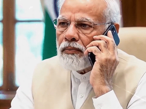 कांग्रेस ने PM मोदी और ट्रम्प का 43 सेकेंड का AI जनरेटेड वीडियो X पर पोस्ट किया।