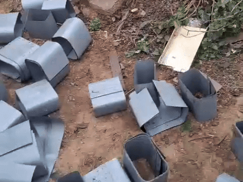 ट्रांसफार्मर से कॉपर चोरी कर ले गए ग्रामीण।