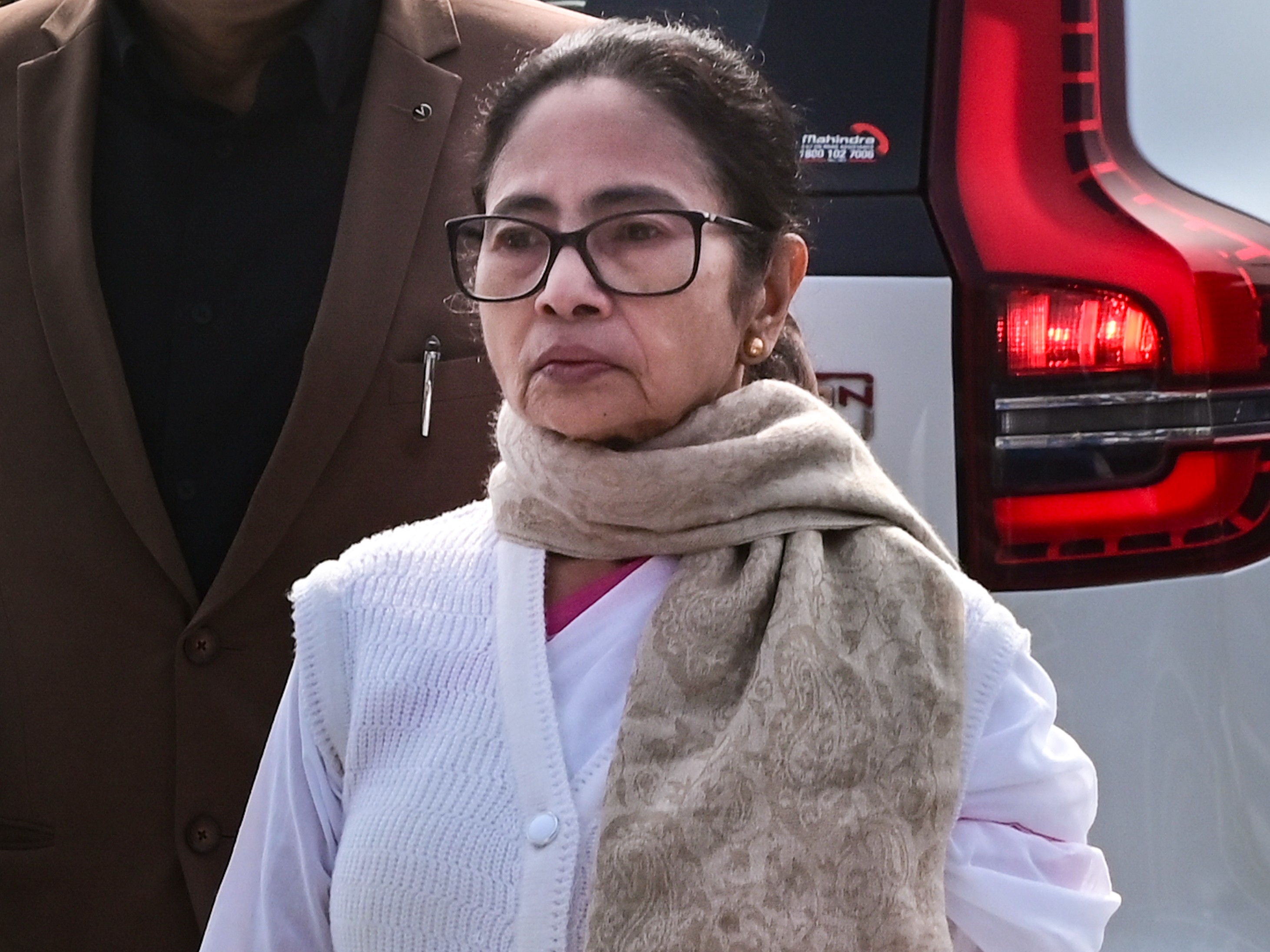 ममता बनर्जी मंगलवार को गंगासागर मेले की तैयारियों का जायजा लेने दो दिन के दौरे पर सागर आईलैंड पहुंचीं। - Dainik Bhaskar