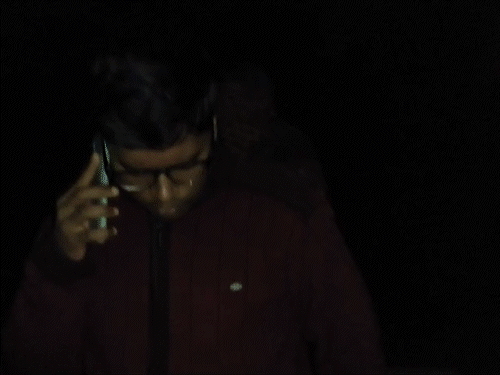 ग्रामीणों ने नायब तहसीलदार पर अवैध धान परिवहन कराने का आरोप लगाया।