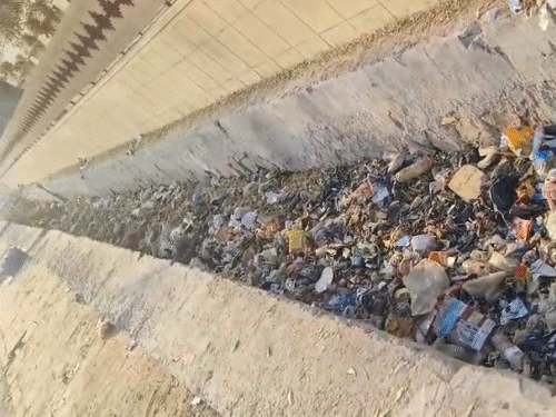 रेलवे कॉलोनी के पास इसी नाले में संपत लाल की गिरने से मौत हो गई थी।