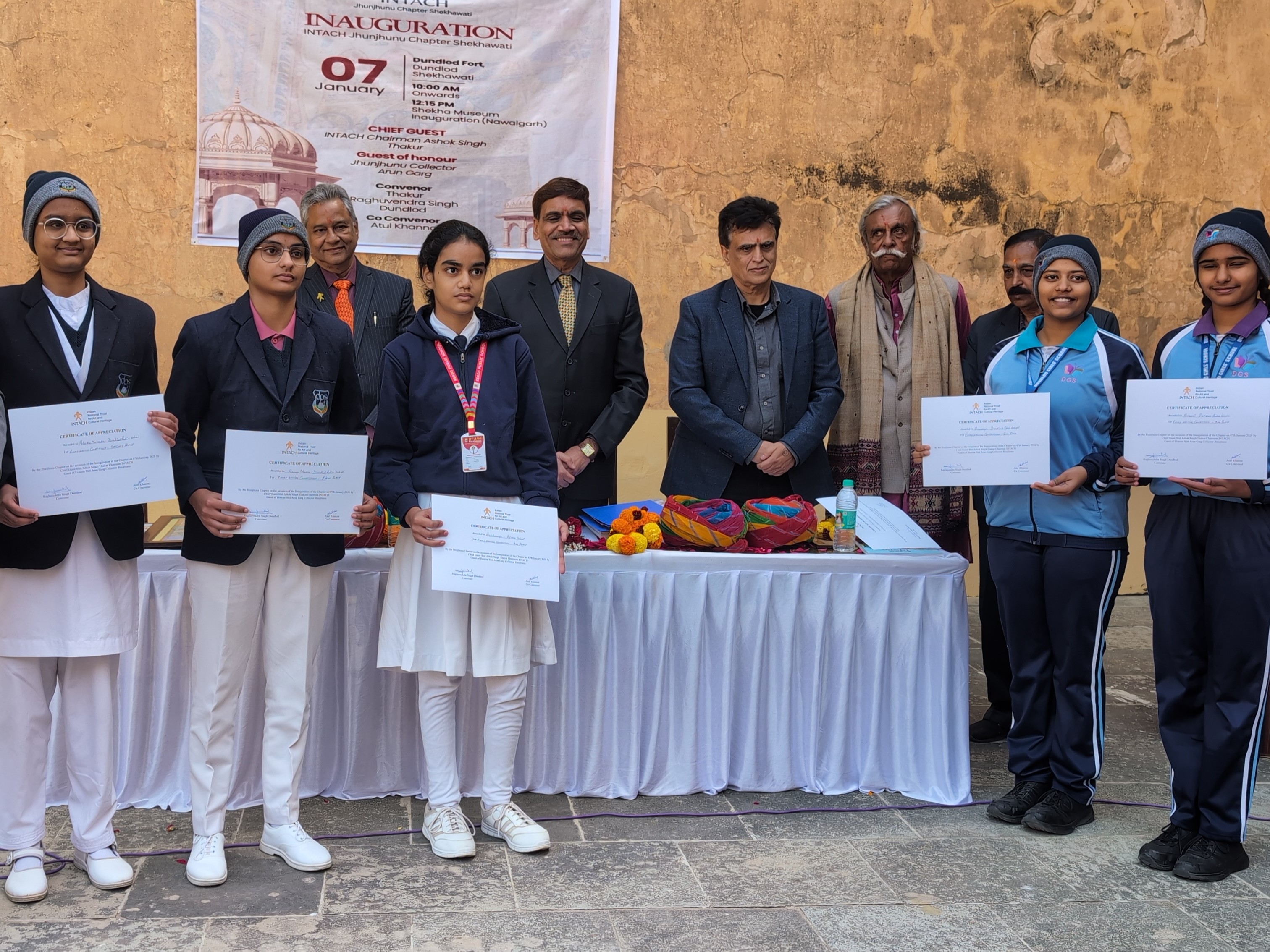 हेरिटेज होटल और म्यूजियम के जरिए इन्हें बचाने का प्रयास कर रहे हैं।