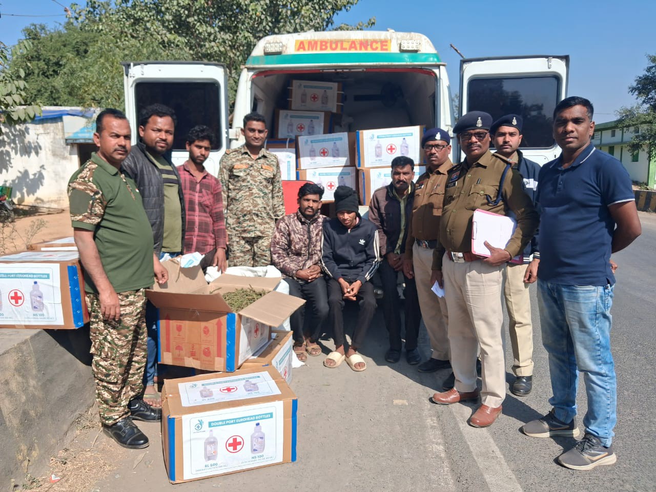 ओडिशा से छत्तीसगढ़ के रास्ते महाराष्ट्र के नागपुर जा रही एम्बुलेंस से गांजा जब्त