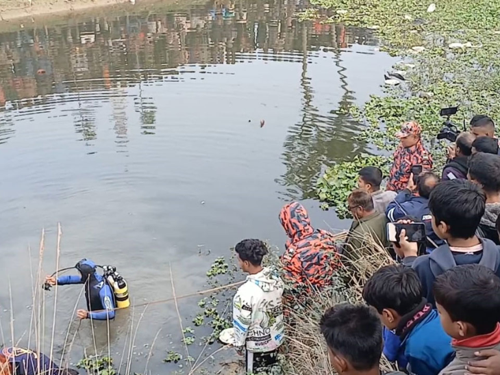 डाइविंग टीम ने युवक के शव को निकालने में मदद की।