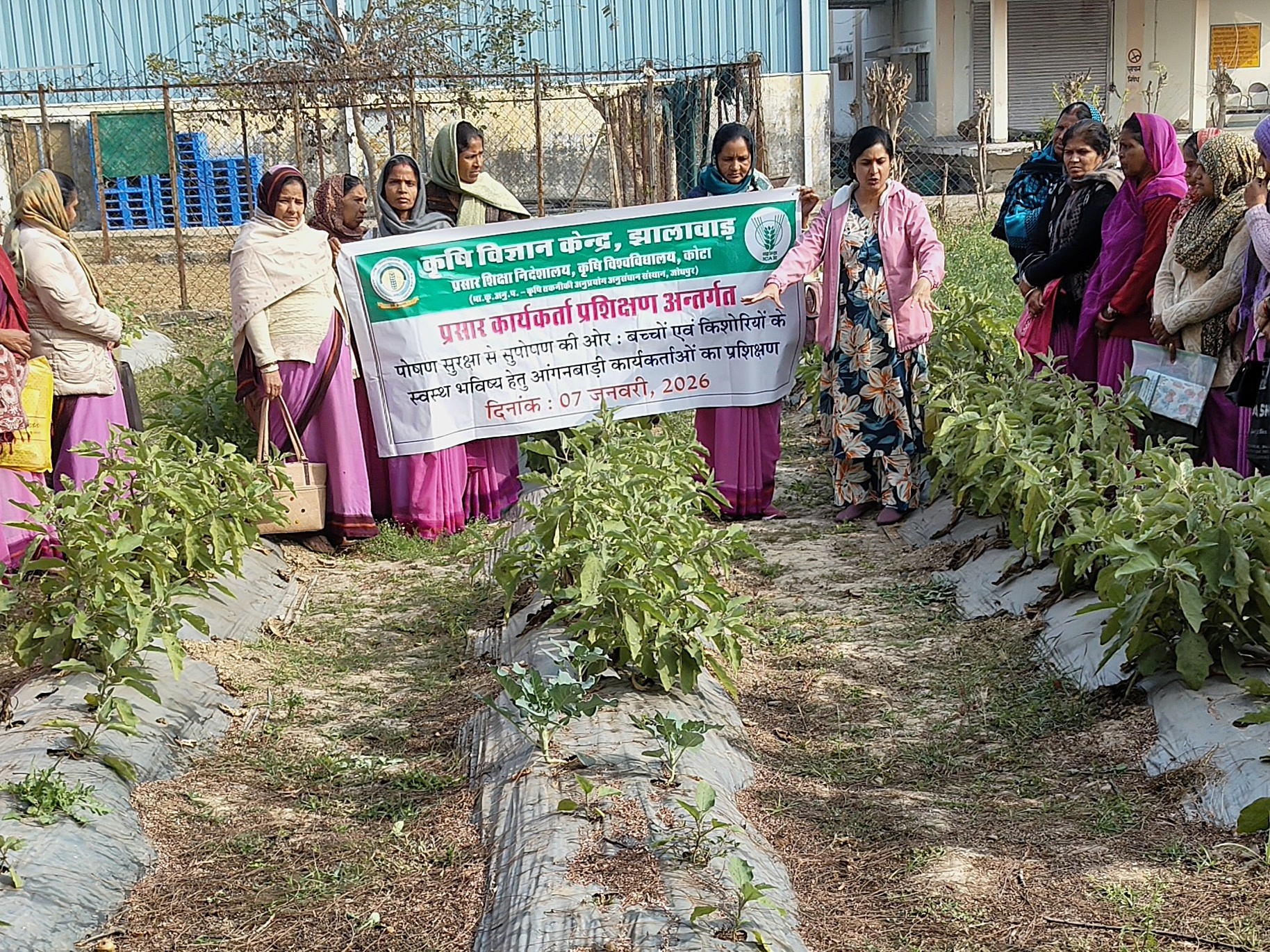 डॉ. तुलिका आचार्य ने पोषण सुरक्षा, सुपोषण और पोषण वाटिका के बारे में जानकारी दी।
