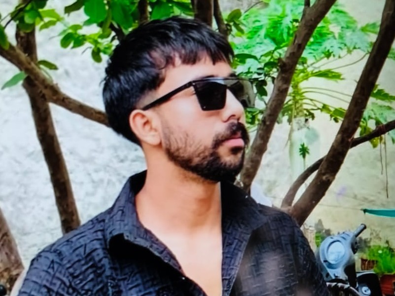 मृतक युवक का फाइल फोटो। - Dainik Bhaskar