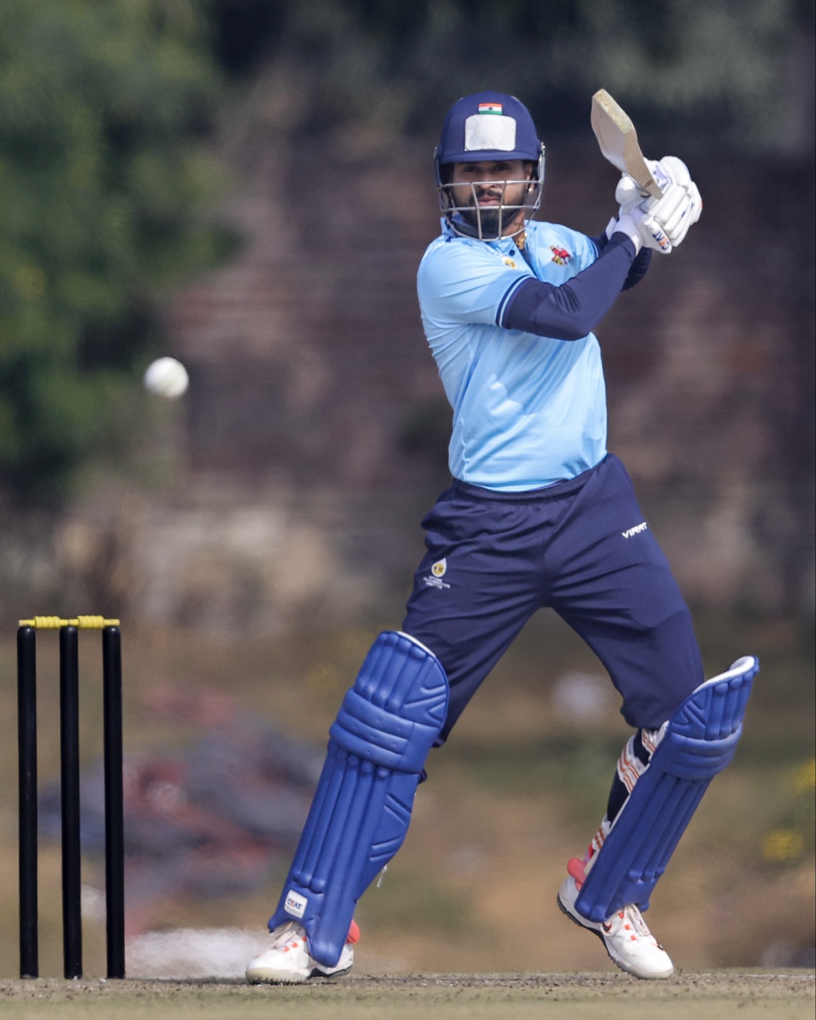 श्रेयस अय्यर ने जयपुर में हिमाचल प्रदेश के खिलाफ मुंबई से 82 रन की पारी खेली थी।