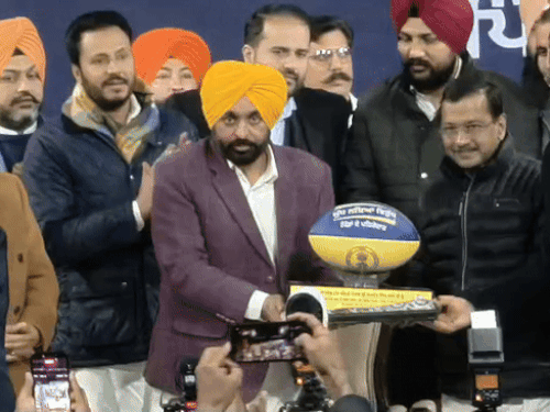 जालंधर में युद्ध नशे के विरुद्ध अभियान के दूसरे चरण की अरविंद केजरीवाल और CM भगवंत मान की शुरुआत की।