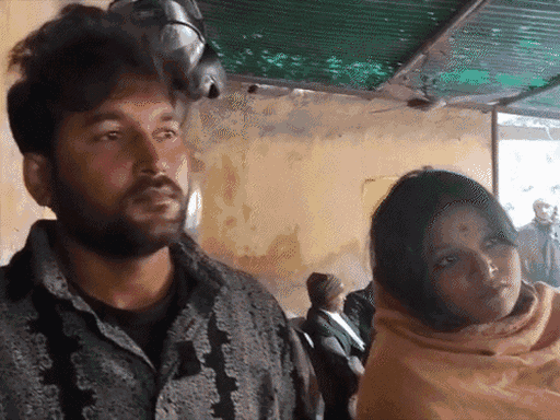 रानी कुमारी अपने चचेरे भाई (नए प्यार) गोविंद के साथ, दोनों ने नए रिश्ते के बारे में जानकारी दी।