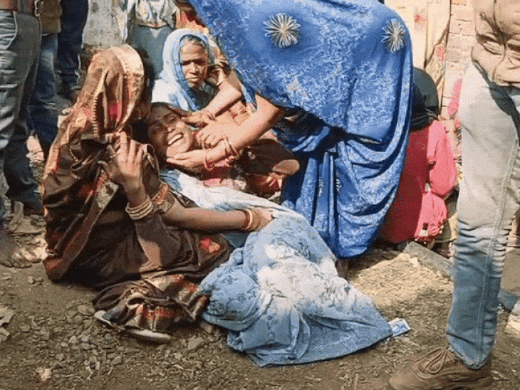 घटना से परिजनों का रो-रोकर बुरा हाल है।