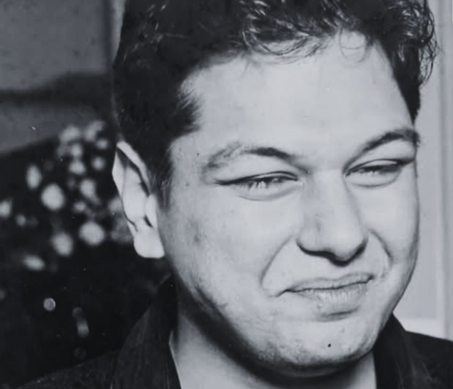 अग्निवेश 2019 तक हिंदुस्तान जिंक लिमिटेड के चेयरमैन रहे।