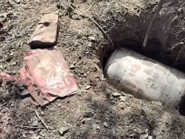 इस कार्रवाई का सबसे अहम पहलू यह रहा कि अवैध शराब बनाने में इस्तेमाल होने वाला कच्चा माल बड़े पैमाने पर नष्ट किया गया।