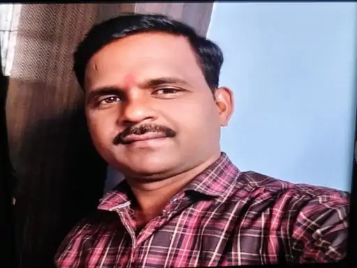 ये तस्वीर गौतम राठौर की है। वह विक्रेता के पद पर काम कर रहा था। (फाइल फोटो)